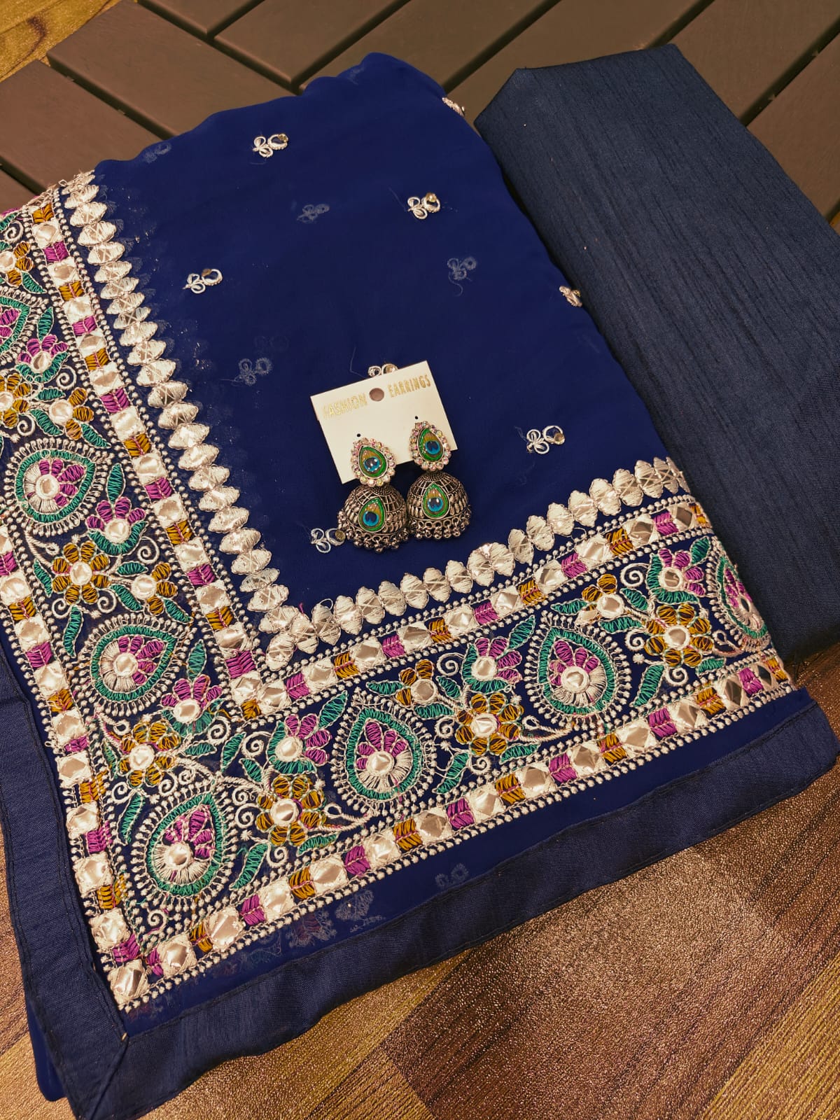 The Modern Charm Of Vintage Georgette Party Wear Sarees Catalog